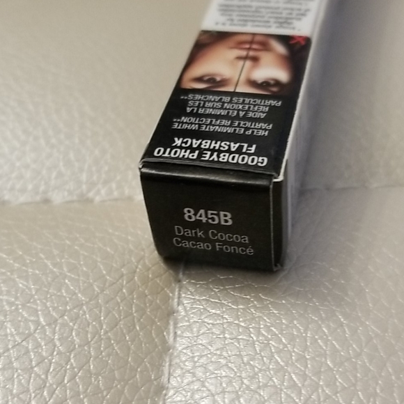 Wet n Wild Concealer - Picture 7 of 9